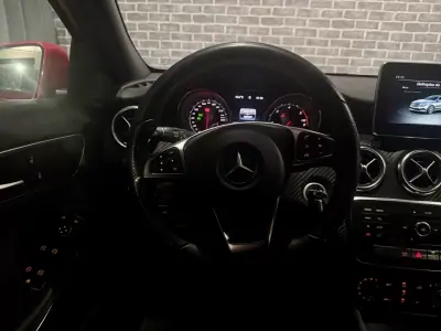 Mercedes-Benz A 180 2016 - 16900 EUR, 180000 km - AUTO.MOTO.pt - 180000km - foto 9 de 15