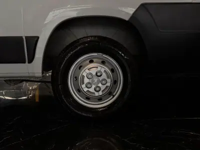 Peugeot Partner L2 caixa automática 130cv 2022 - 16990 EUR, 170100 km - AUTO.MOTO.pt - 170100km - foto 13 de 26