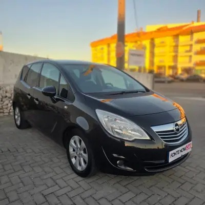 Opel Meriva 2011 — foto 2 de 17