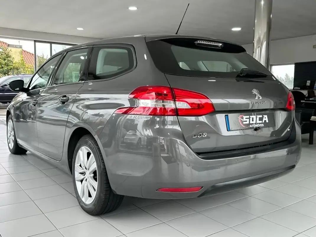 Peugeot 308 SW 2018 - 12990 EUR, 153000 km - 153000km - foto 7 de 29