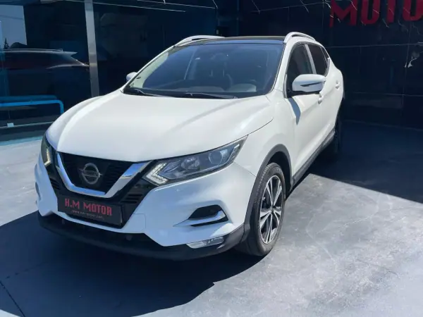 Nissan Qashqai 2017 - 13900 EUR, 236000 km - AUTO.MOTO.pt - 236000km - foto 2 de 14