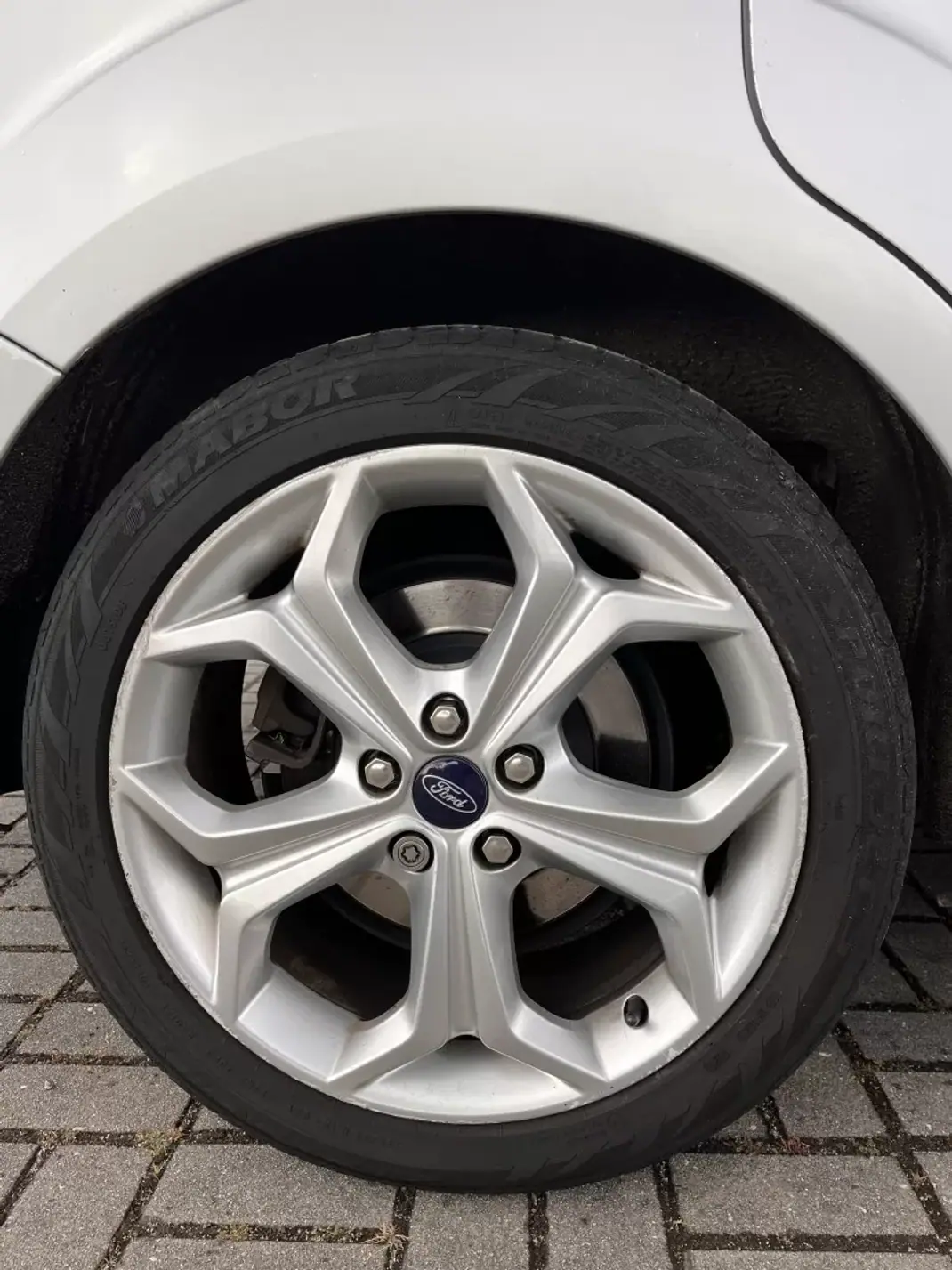 Ford S-Max 2010 - 11000 EUR, 197560 km - AUTO.MOTO.pt - 197560km - foto 8 de 19