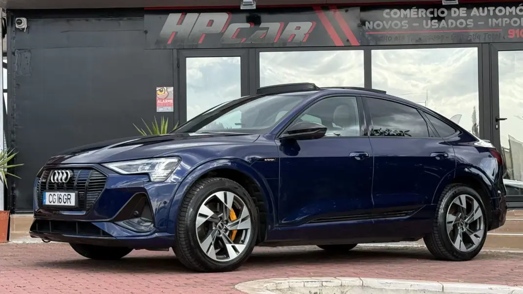 Audi e-tron Sportback 2022 - 32990 EUR, 82000 km - AUTO.MOTO.pt - 82000km - foto 11 de 43