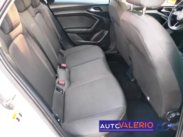 Audi A1 Sportback 2019 - 18950 EUR, 69000 km - AUTO.MOTO.pt - 69000km - foto 28 de 31