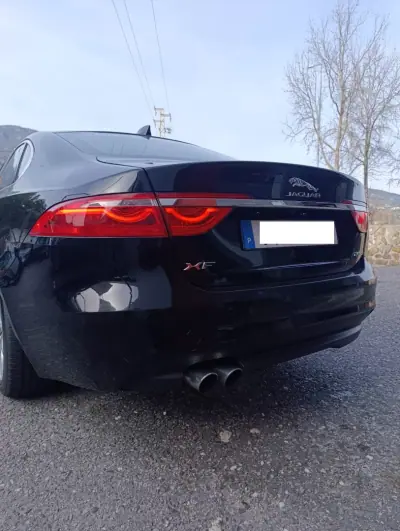 Jaguar XF 2017 - 19900 EUR, 173000 km - AUTO.MOTO.pt - 173000km - foto 6 de 19