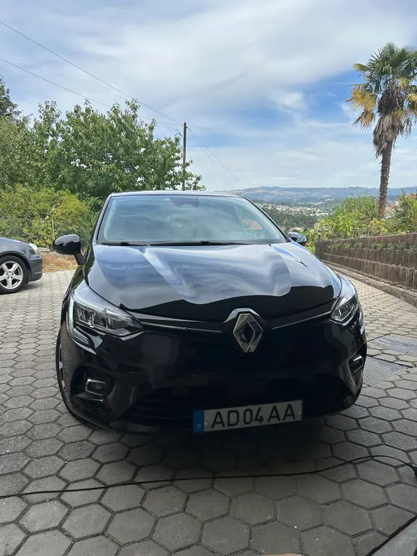 Renault Clio 2020 - 13500 EUR, 89140 km - AUTO.MOTO.pt - 89140km - foto 5 de 15