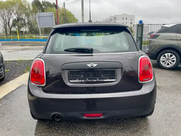 MINI Cooper 2014 - 11950 EUR, 153852 km - AUTO.MOTO.pt - 153852km - foto 6 de 25
