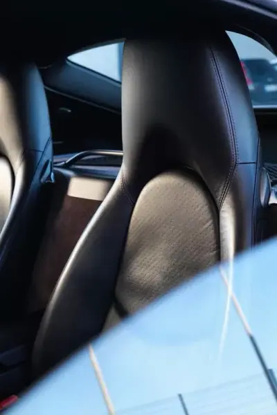 Porsche Cayman 2007 - 43000 EUR, 145000 km - AUTO.MOTO.pt - 145000km - foto 31 de 43