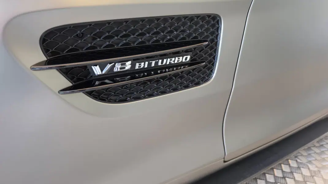 Mercedes-Benz AMG GT 2016 - 119500 EUR, 59841 km - 59841km - foto 28 de 63