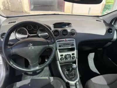 Peugeot 308 SW 2011 - 5900 EUR, 147177 km - AUTO.MOTO.pt - 147177km - foto 17 de 30