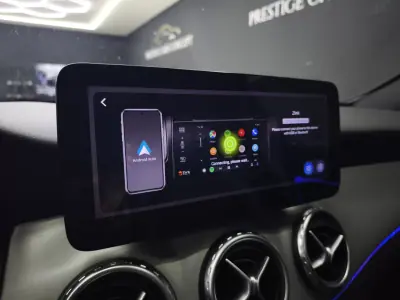 Mercedes-Benz GLA 200 2014 - 22950 EUR, 245585 km - AUTO.MOTO.pt - 245585km - foto 33 de 45