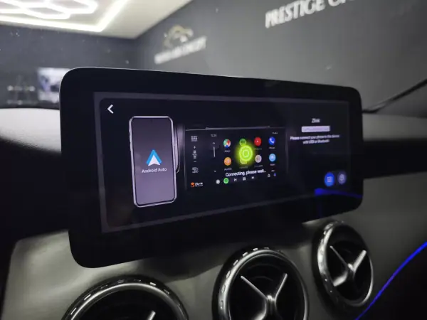 Mercedes-Benz GLA 200 2014 - 22950 EUR, 245585 km - AUTO.MOTO.pt - 245585km - foto 33 de 45
