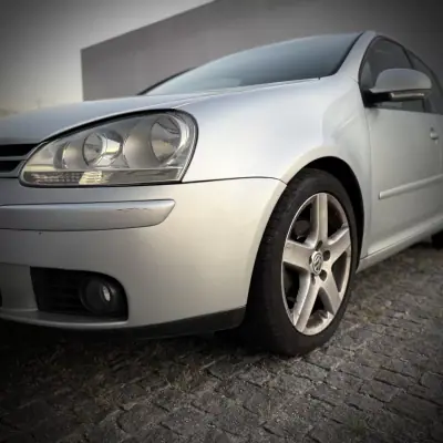 Volkswagen Golf 2007 - 5750 EUR, 198000 km - AUTO.MOTO.pt - 198000km - foto 18 de 21
