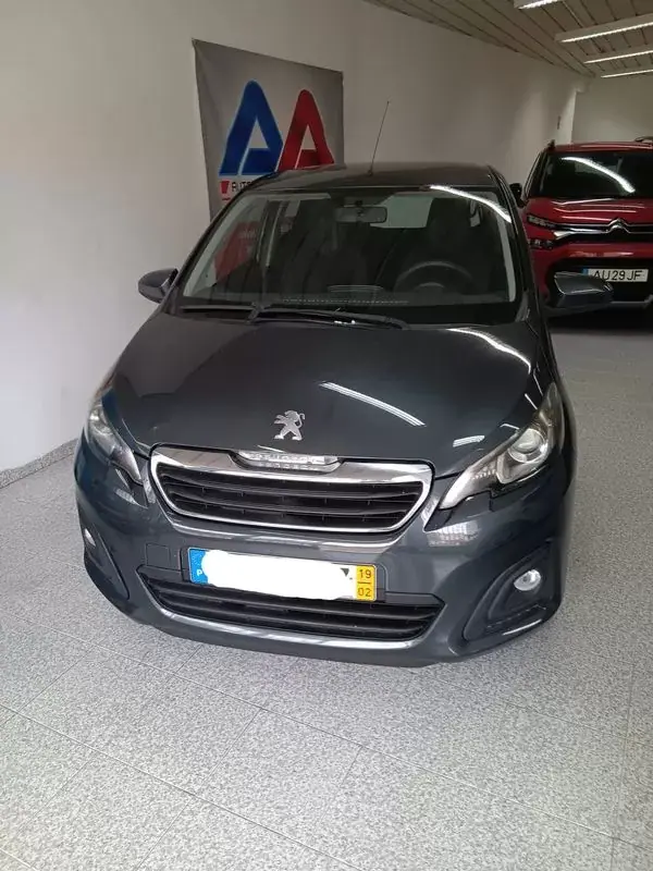 Peugeot 108 2019 - 9750 EUR, 95127 km - AUTO.MOTO.pt - 95127km - foto 5 de 12
