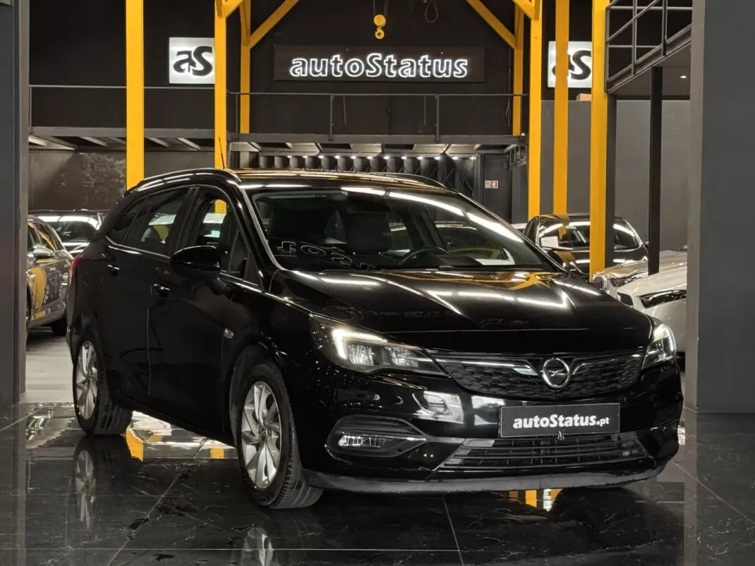 Opel Astra Sports Tourer 2022 - 15490 EUR, 84400 km - AUTO.MOTO.pt - 84400km - foto 2 de 34