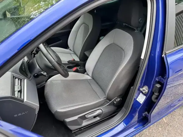 SEAT Ibiza 2020 - 12500 EUR, 41149 km - AUTO.MOTO.pt - 41149km - foto 20 de 41