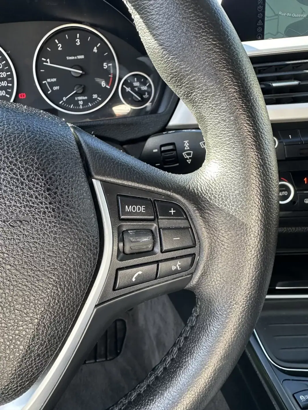 BMW 318 2014 - 10900 EUR, 260000 km - 260000km - foto 34 de 58