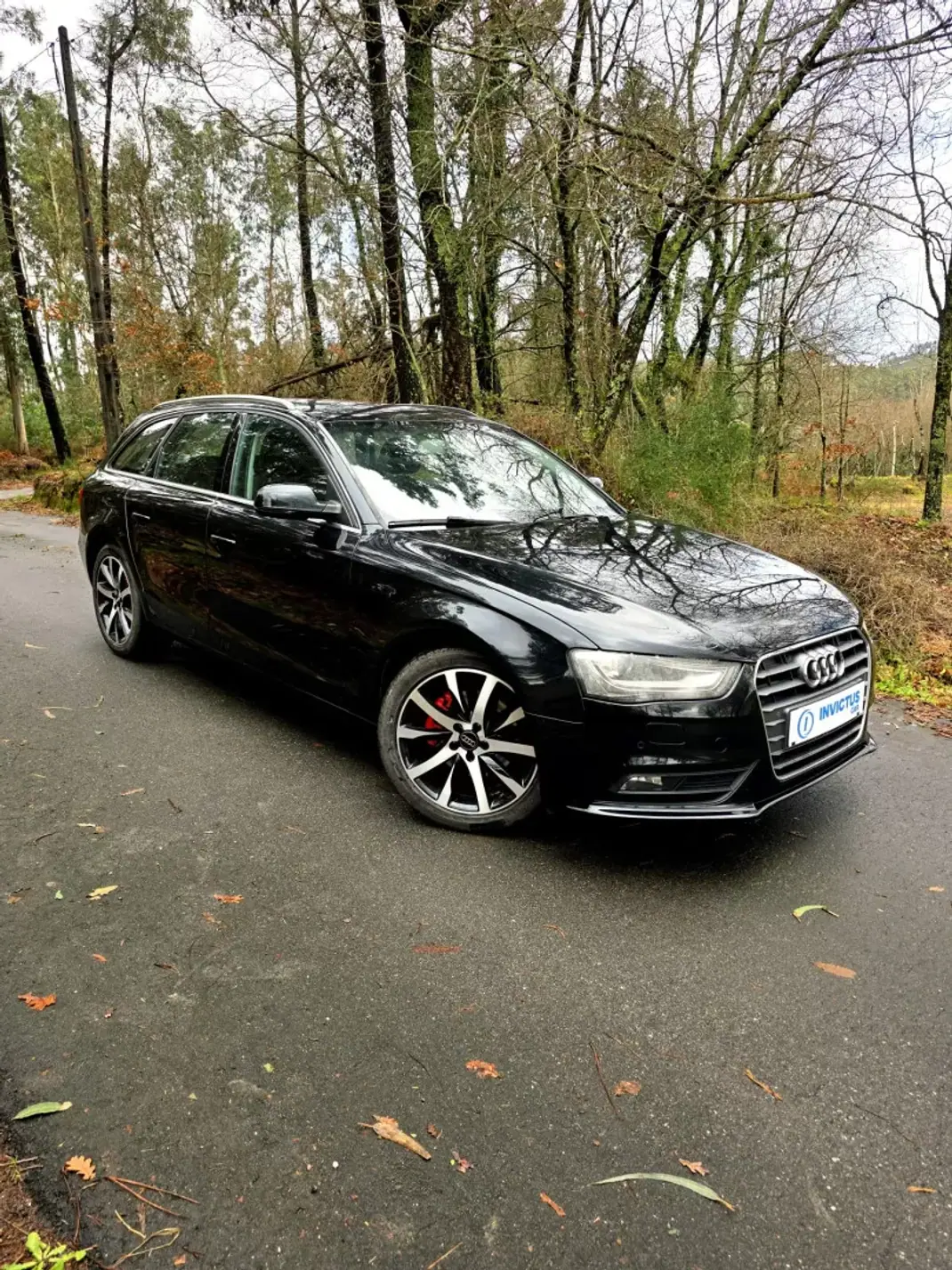 Audi A4 Avant 2013 - 14990 EUR, 181080 km - AUTO.MOTO.pt - 181080km - foto 1 de 25