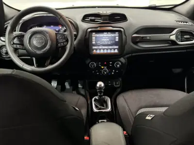 Jeep Renegade 2021 - 18490 EUR, 55000 km - AUTO.MOTO.pt - 55000km - foto 14 de 28