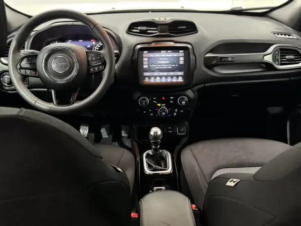 Jeep Renegade 2021 - 17990 EUR, 55000 km - AUTO.MOTO.pt - 55000km - foto 14 de 28