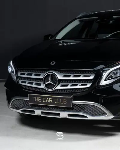 Mercedes-Benz GLA 180 2018 - 19950 EUR, 157133 km - AUTO.MOTO.pt - 157133km - foto 13 de 26