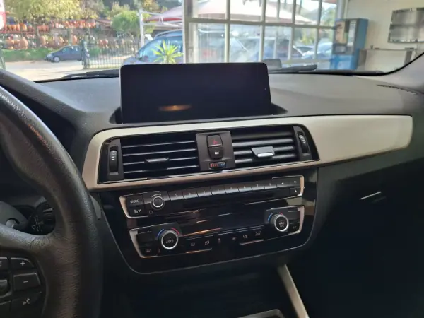 BMW 116 2017 - 16999 EUR, 108000 km - AUTO.MOTO.pt - 108000km - foto 12 de 16