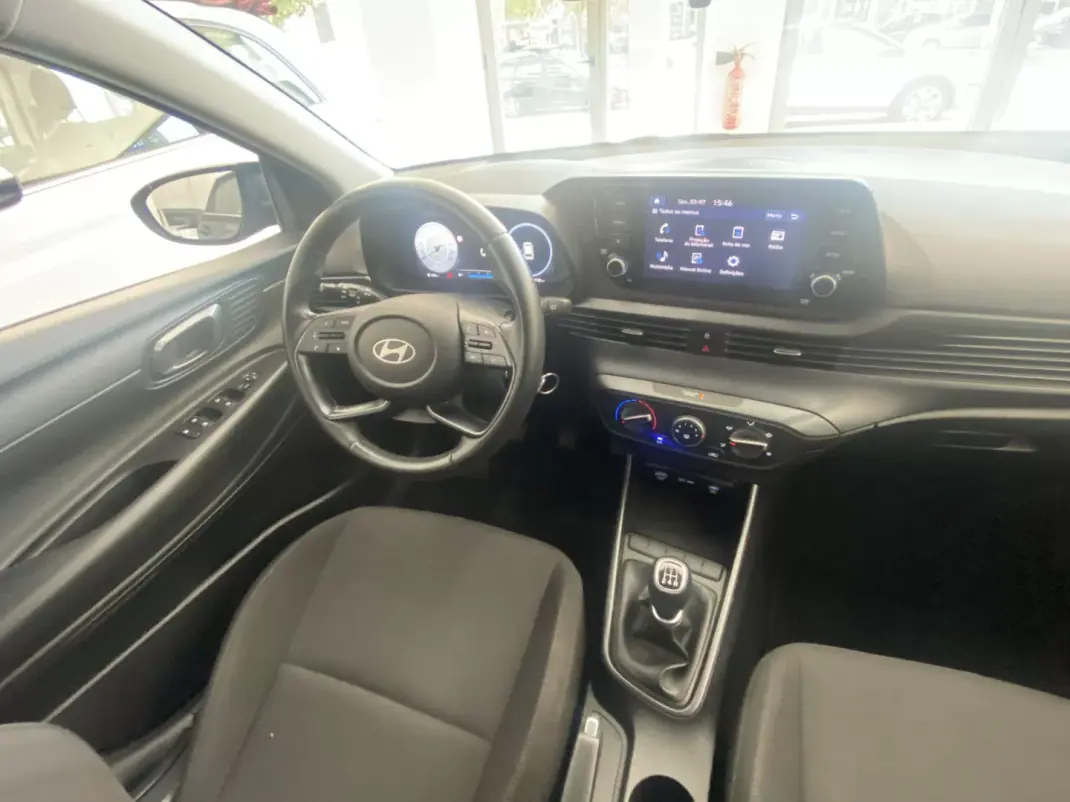Hyundai i20 2023 - 16750 EUR, 33133 km - 33133km - foto 10 de 37