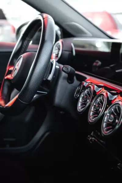 Mercedes-Benz A 200 2023 - 32400 EUR, 51000 km - AUTO.MOTO.pt - 51000km - foto 28 de 32