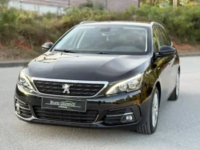 Peugeot 308 SW 2020 - 12900 EUR, 135154 km - AUTO.MOTO.pt - 135154km - foto 2 de 44