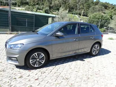 Skoda Fabia 2023 - 13890 EUR, 42937 km - AUTO.MOTO.pt - 42937km - foto 19 de 24