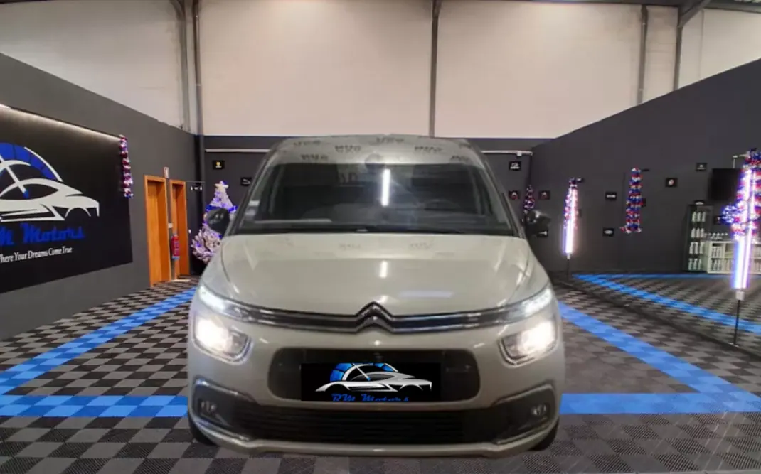 Citroën C4 2018 - 14690 EUR, 95420 km - AUTO.MOTO.pt - 95420km - foto 3 de 16