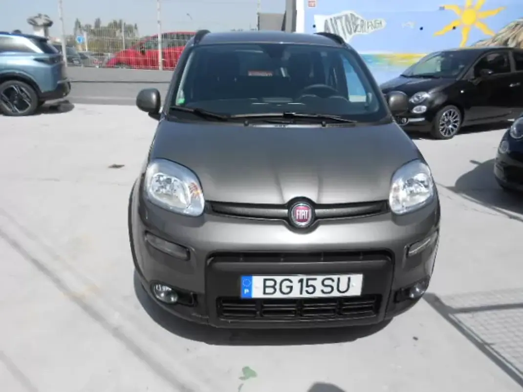 Fiat Panda 2024 - 12900 EUR, 19045 km - AUTO.MOTO.pt - 19045km - foto 1 de 13