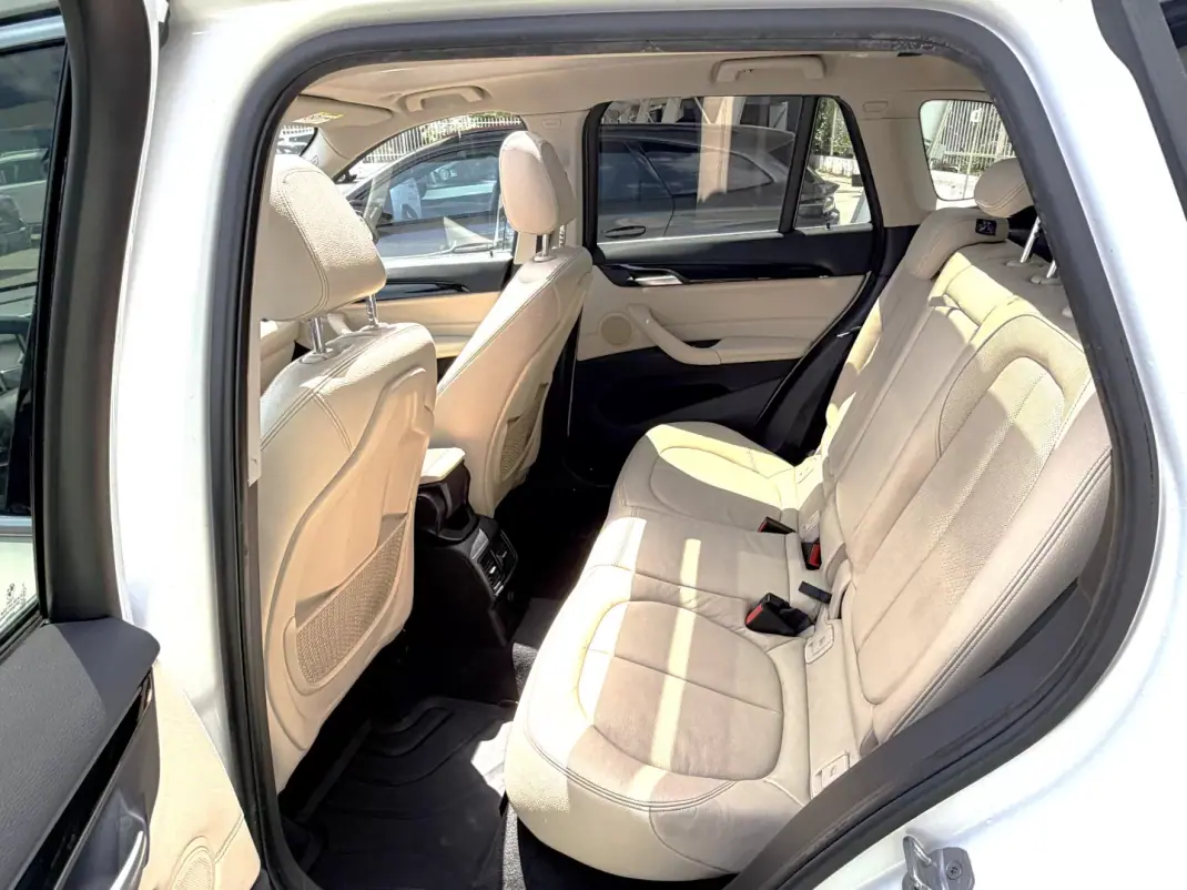 BMW X1 2017 - 22500 EUR, 159151 km - AUTO.MOTO.pt - 159151km - foto 18 de 22