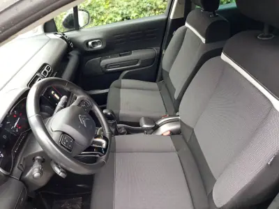 Citroën C3 Aircross 2018 - 10900 EUR, 113721 km - AUTO.MOTO.pt - 113721km - foto 6 de 10