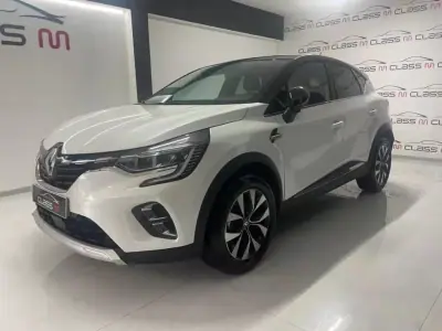 Renault Captur 2021 - 21740 EUR, 15182 km - AUTO.MOTO.pt - 15182km - foto 4 de 27