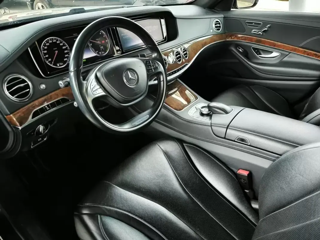 Mercedes-Benz S 300 2014 - 25950 EUR, 239200 km - 239200km - foto 17 de 38