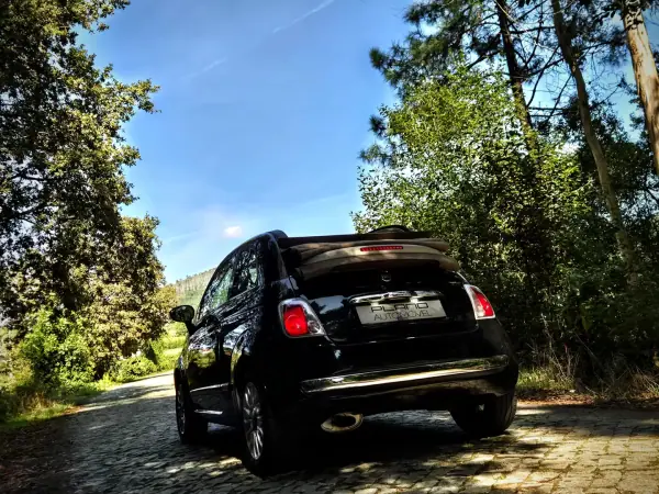 Fiat 500C 2010 - 8000 EUR, 199000 km - AUTO.MOTO.pt - 199000km - foto 9 de 19