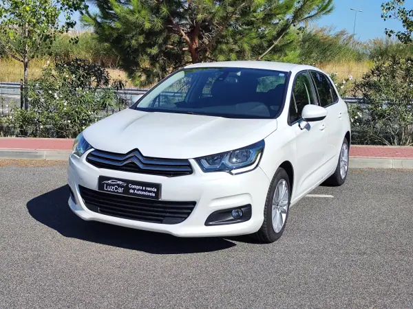 Citroën C4 2015 - 9980 EUR, 157000 km - AUTO.MOTO.pt - 157000km - foto 2 de 43