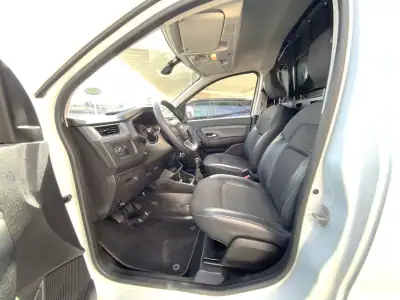 Renault 1.5 dCi Confort S/S 2021 - 13990 EUR, 106387 km - AUTO.MOTO.pt - 106387km - foto 6 de 14