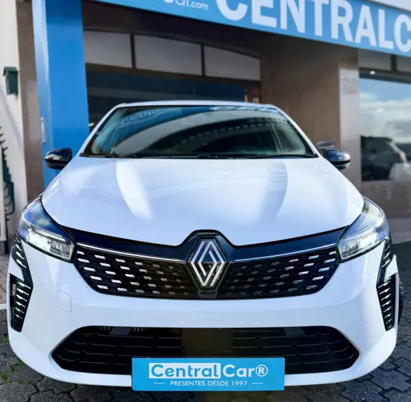 Renault Clio 2024 - 16950 EUR, 21000 km - AUTO.MOTO.pt - 21000km - foto 3 de 25