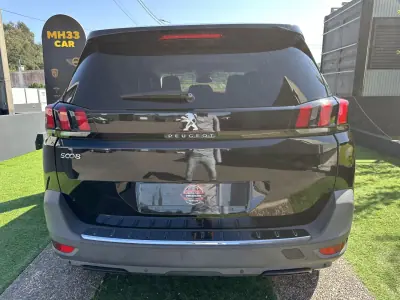 Peugeot 5008 2018 - 14900 EUR, 190000 km - 190000km - foto 10 de 73