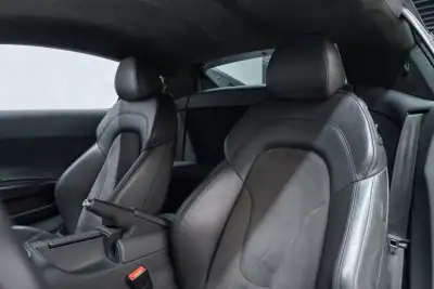 Audi R8 Coupé 2007 - 74950 EUR, 65000 km - AUTO.MOTO.pt - 65000km - foto 24 de 35