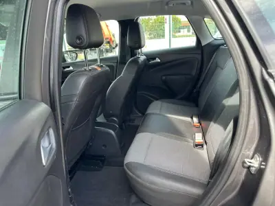 Opel Crossland X 2021 - 12490 EUR, 109300 km - foto 4 de 6