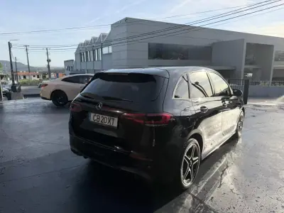 Mercedes-Benz B 250 2020 - 24900 EUR, 59000 km - AUTO.MOTO.pt - 59000km - foto 3 de 14