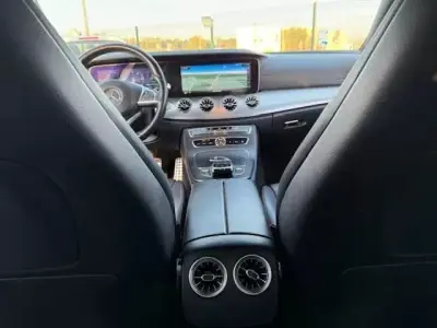 Mercedes-Benz E 220 2017 - 31950 EUR, 241000 km - AUTO.MOTO.pt - 241000km - foto 21 de 51