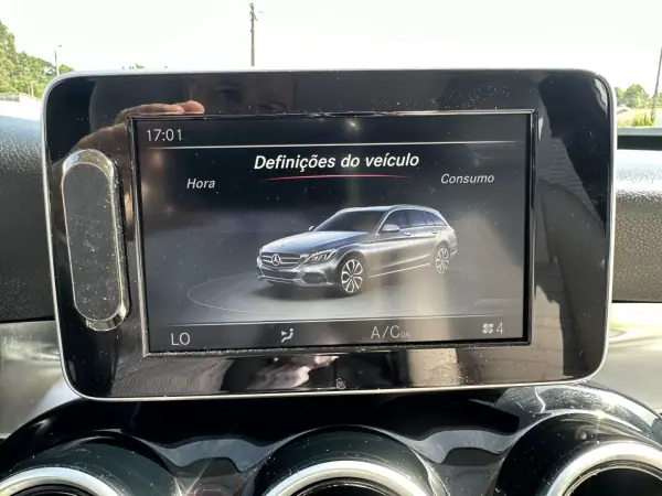 Mercedes-Benz C 180 2015 - 12900 EUR, 280000 km - AUTO.MOTO.pt - 280000km - foto 38 de 69