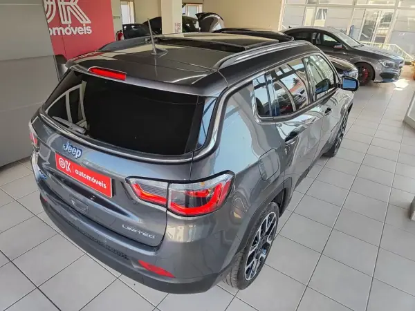 Jeep Compass 2021 - 22500 EUR, 107000 km - AUTO.MOTO.pt - 107000km - foto 12 de 45