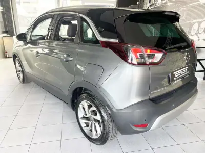 Opel Crossland X 2018 — foto 3 de 22