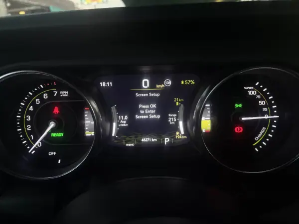 Jeep Wrangler Unlimited 2023 - 76900 EUR, 45271 km - AUTO.MOTO.pt - 45271km - foto 13 de 24