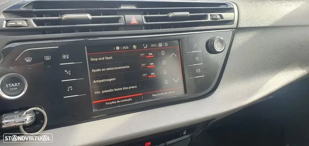 Citroën C4 Spacetourer 2020 - 17500 EUR, 220000 km - AUTO.MOTO.pt - 220000km - foto 10 de 18